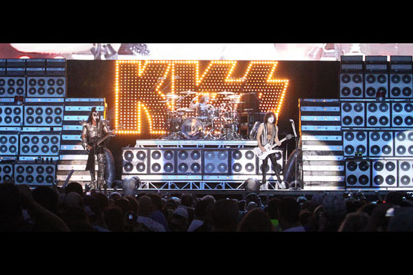 kiss rock band